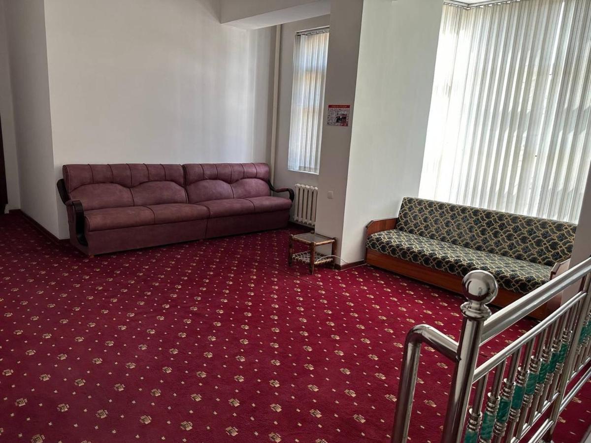 Sarvar Duszanbe Zewnętrze zdjęcie